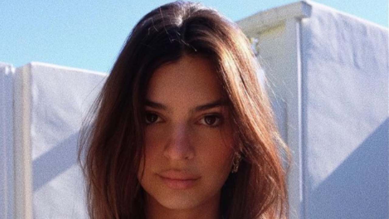 Emily Ratajkowski è mamma! Spunta la prima FOTO con il bebè