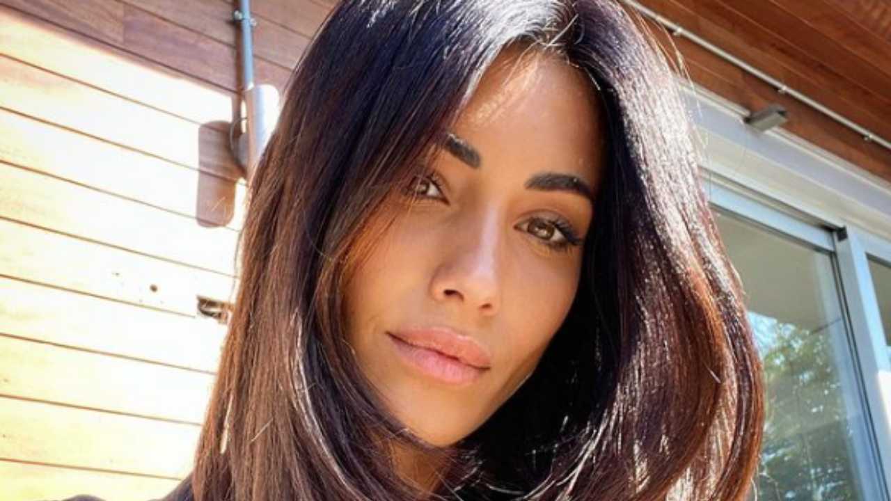 Federica Nargi, il lato A è irragionevole, un fisico da serie A: pazzesca - FOTO