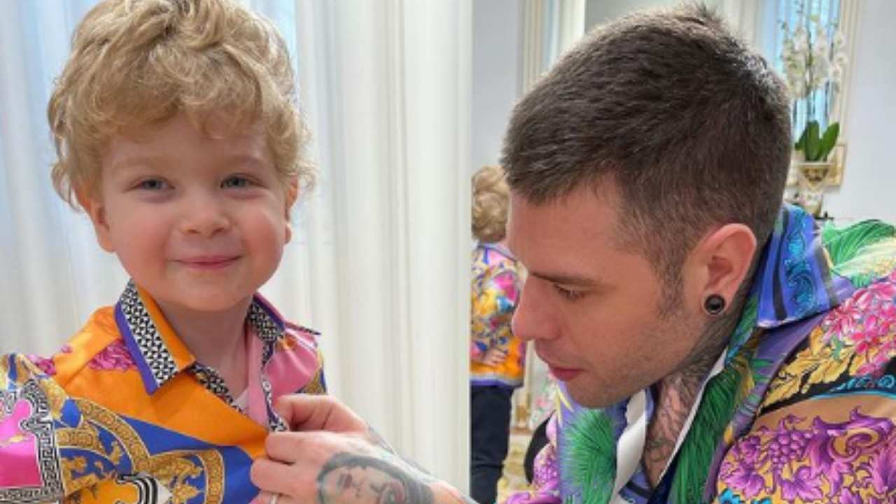 Fedez fa una sorpresa a Leone