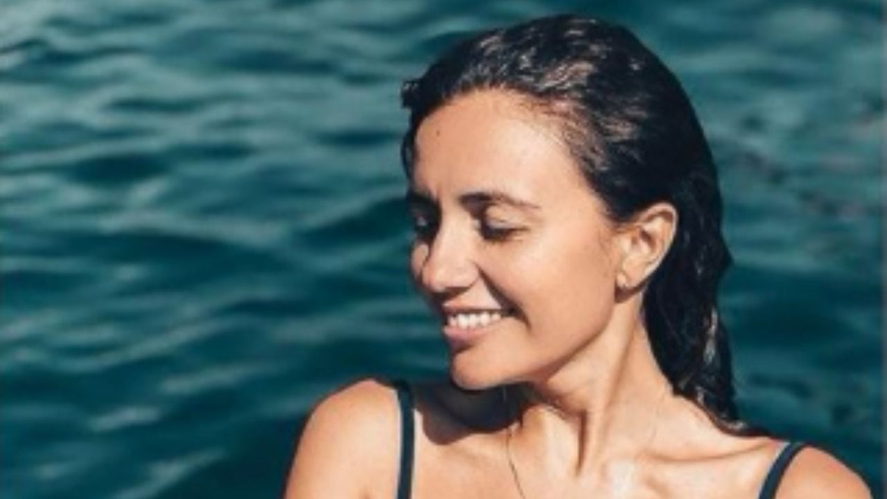 Serena Rossi è una donna fortunata: la FOTO con la vera "spalla" della sua vita. Fan commossi