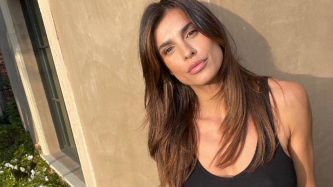 "La più bella d'Italia sei tu": Elisabetta Canalis, la FOTO che fa innamorare i fan