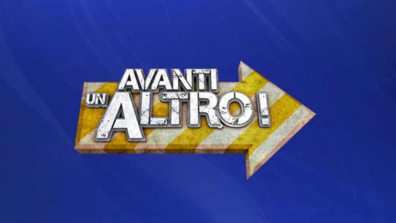 Avanti un altro logo ufficiale (Facebook)