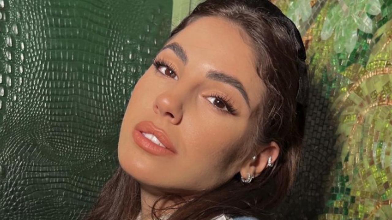 Giulia De Lellis, toppino esplosivo scopre tutto o quasi. Solo per cuori forti - FOTO