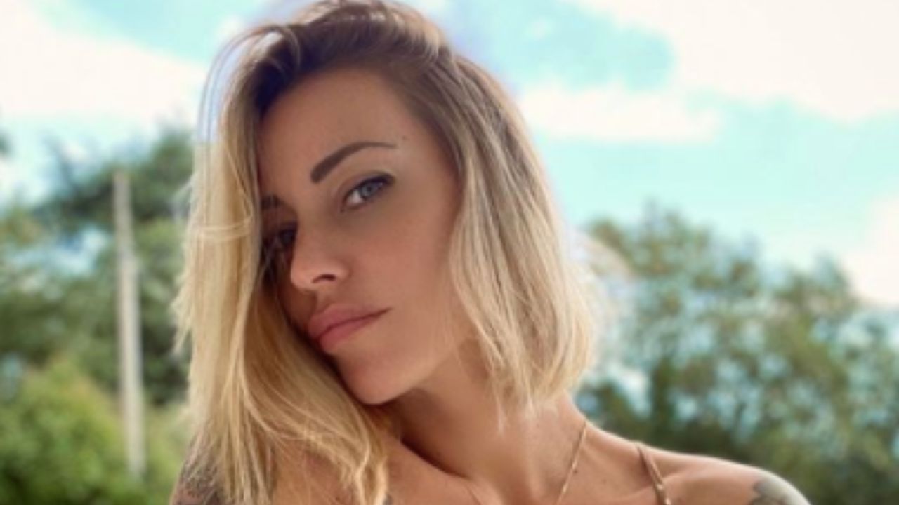 Karina Cascella come Pamela Anderson