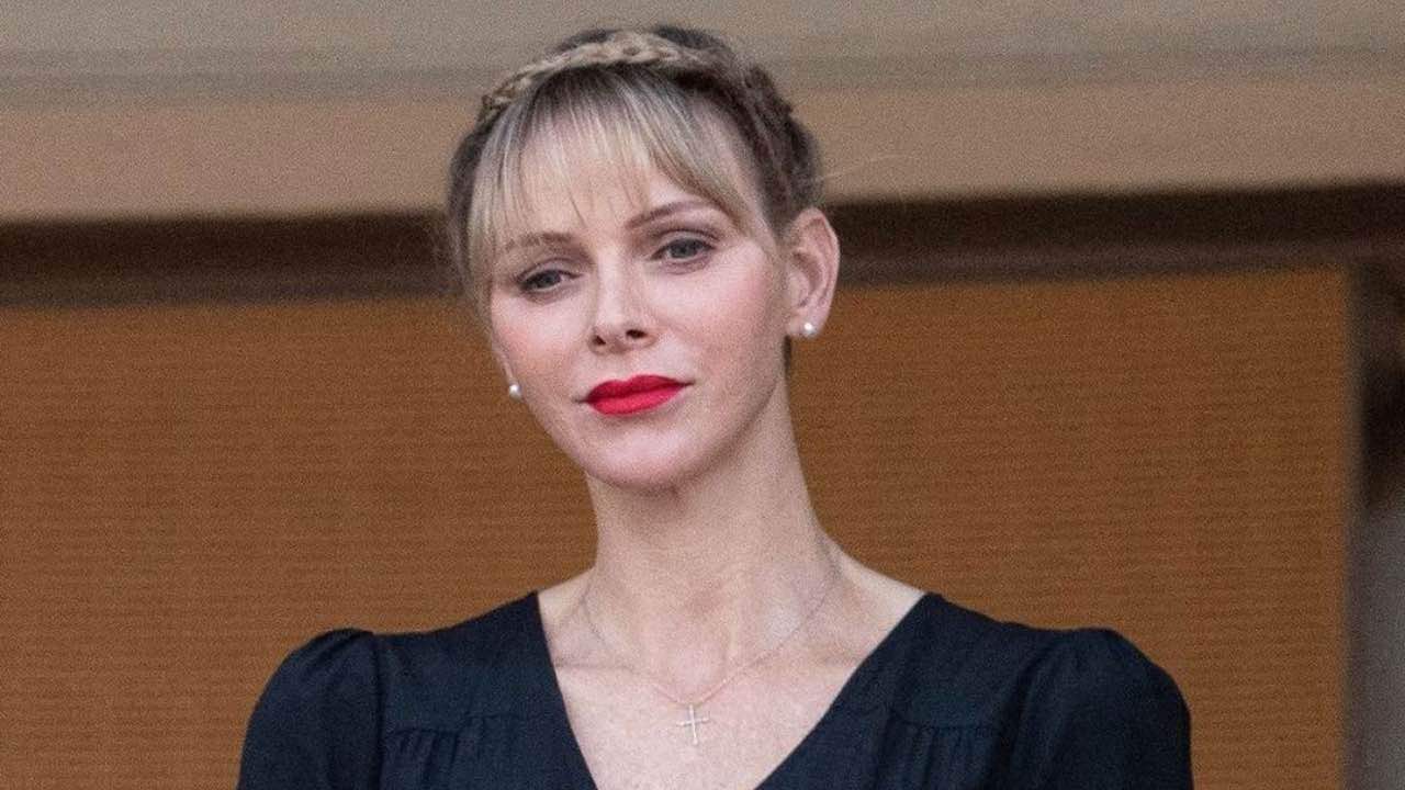 Charlene di Monaco segno corpo