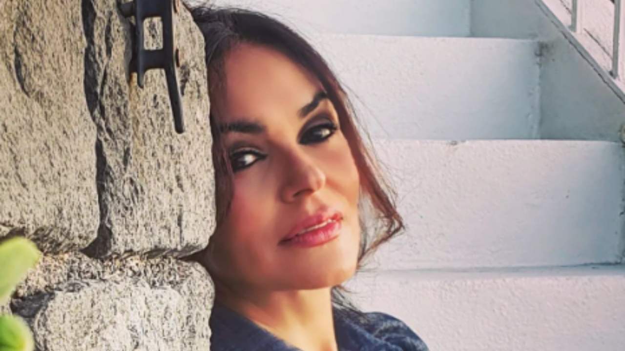 Maria Grazia Cucinotta attrice