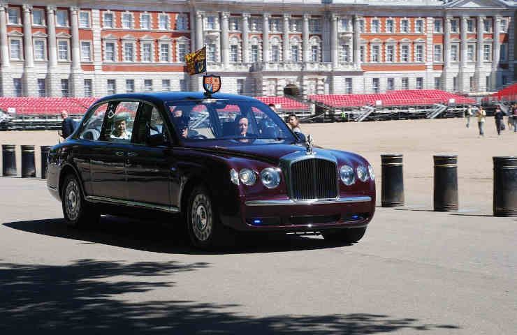 Michael Fegan intruso Buckingham Palace