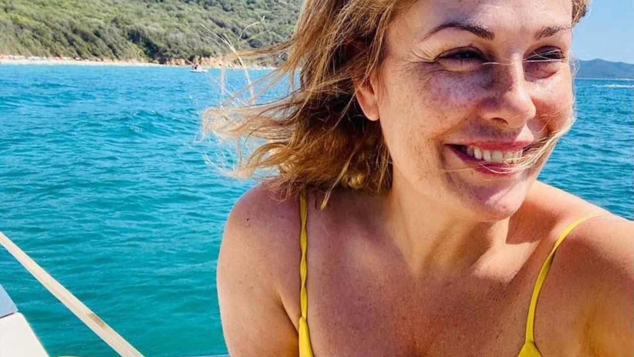 Vanessa Incontrada vacanza mare barca